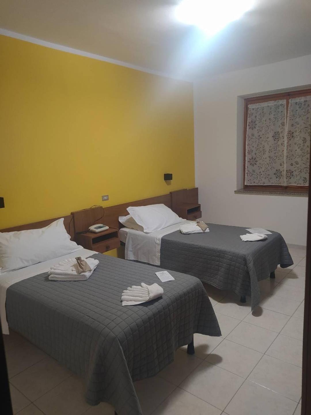 Hotel Baiardo Romagnano Sesia Exteriér fotografie