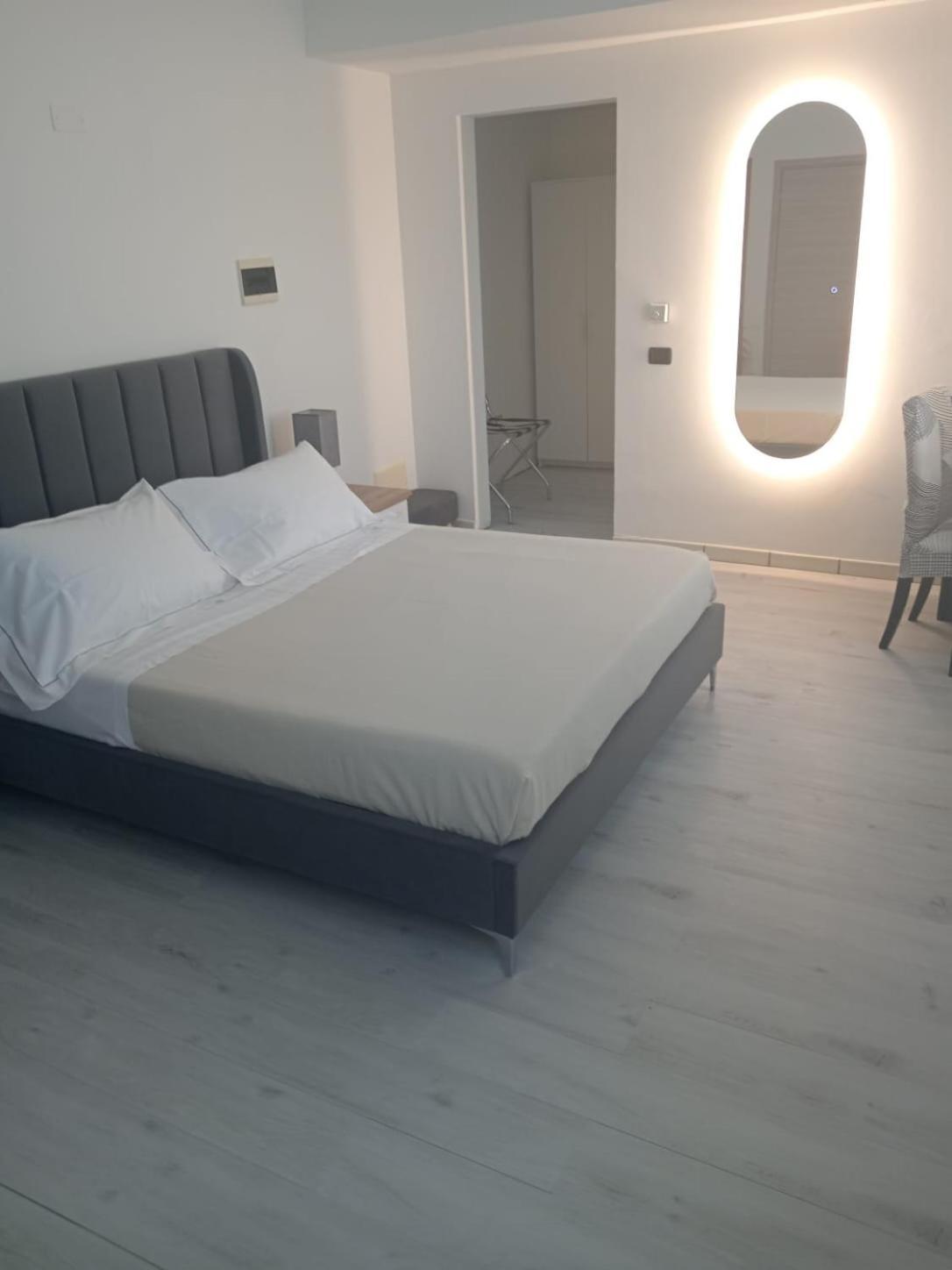 Hotel Baiardo Romagnano Sesia Exteriér fotografie